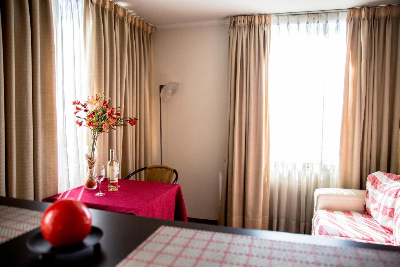 Boulevard Bellas Artes Suites Сантяго Екстериор снимка