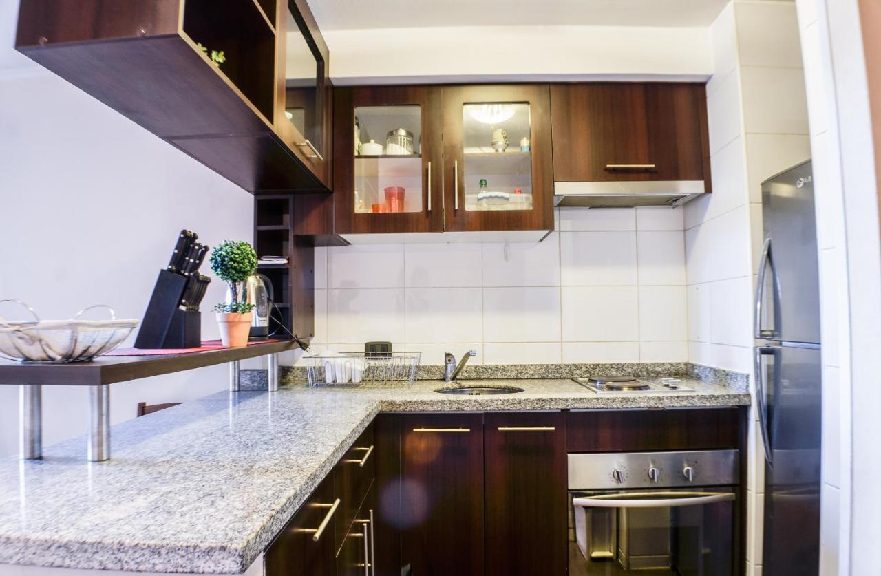 Boulevard Bellas Artes Suites Сантяго Екстериор снимка